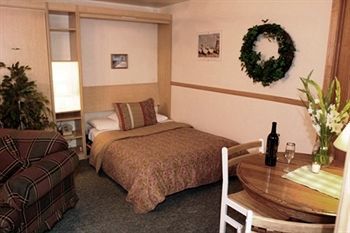 Cathy'S Cottages ビッグ・ベアー・レイク エクステリア 写真